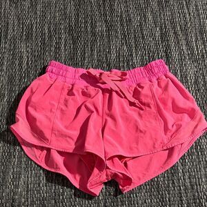 Lululemon Hotty Hot Short (2.5")